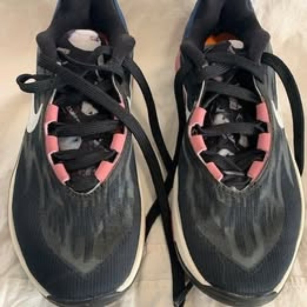 NIKE Zoom Shoes